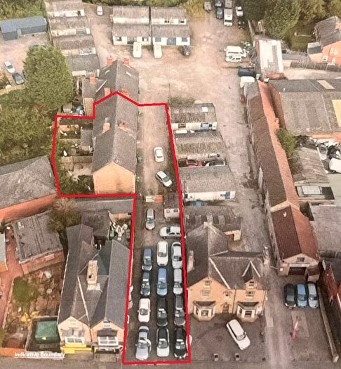 8 Bedroom Terraced House For Sale In Filey Street, Nottingham, NG6