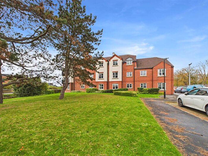 1 Bedroom Apartment For Sale In Chancery Court, Brough, HU15