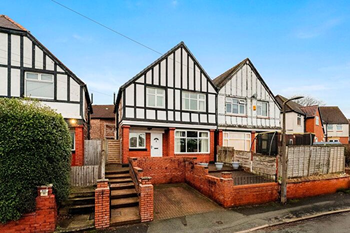 4 Bedroom Semi Detached House For Sale In Queens Drive, Prestwich, M25