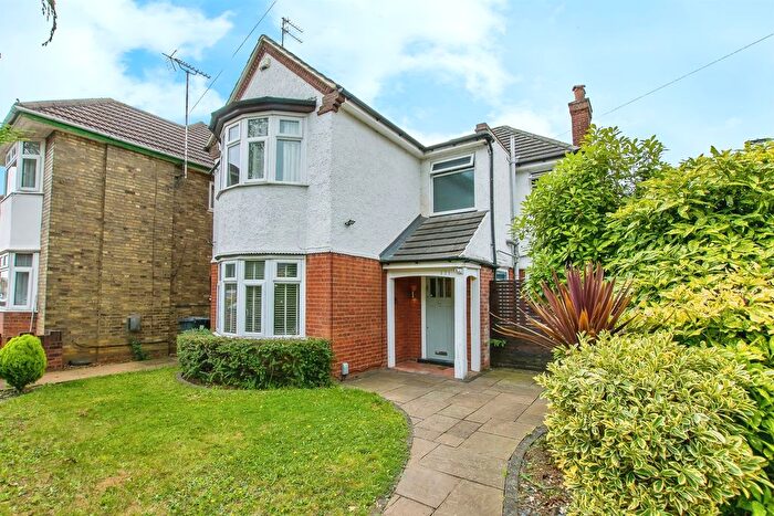 4 Bedroom Detached House For Sale In Mayors Walk, Peterborough, PE3