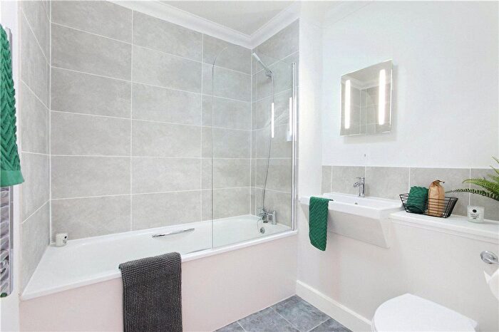 1 Bedroom Flat To Rent In Maud Chadburn Place, Clapham, SW4