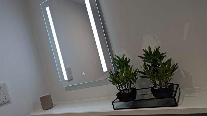 1 Bedroom Flat To Rent In Grapnel Apartments D, Furness Quay, M50