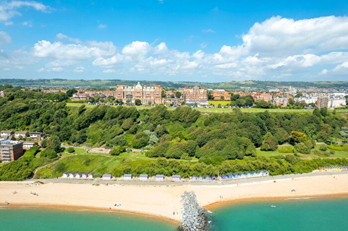 2 Bedroom Apartment For Sale In The Metropole, The Leas, Folkestone, CT20