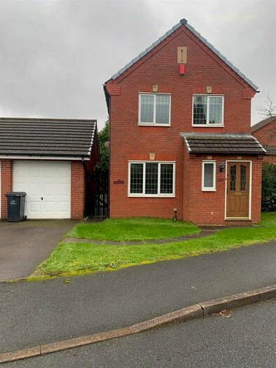 3 Bedroom Detached House To Rent In Howards Way, Victoria, Ebbw Vale NP23