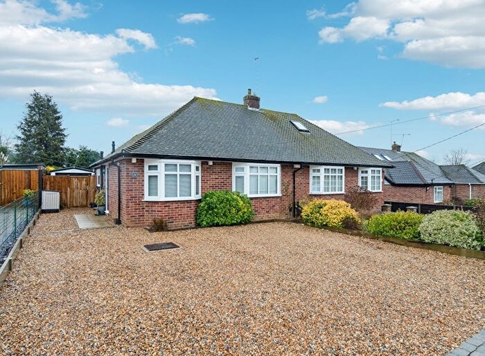 2 Bedroom Semi-Detached Bungalow For Sale In New Road, Bourne End, SL8