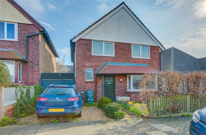 3 Bedroom Detached House To Rent In Dorothy Road, Hove, East Sussex, BN3