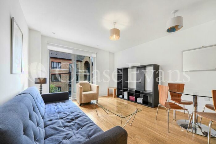 1 Bedroom Flat To Rent In Westferry Road, Isle Of Dogs, London, E14
