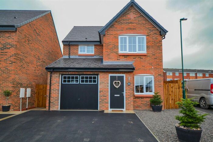 3 Bedroom Detached House For Sale In Eskdale Gardens, Skelton-In-Cleveland, Saltburn-By-The-Sea, TS12