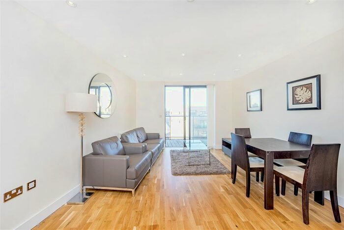 1 Bedroom Flat To Rent In Arc House, Maltby Street, Bermondsey, London, SE1