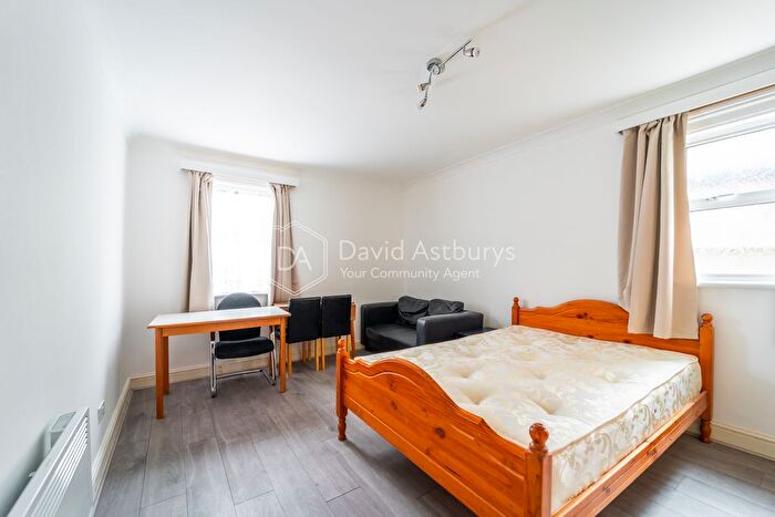 1 Bedroom Flat To Rent In Dean Road, Willesden Green, London, NW2