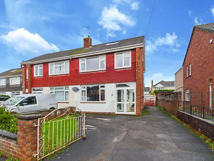 3 Bedroom Semi Detached House For Sale In Whittucks Road, Hanham, Bristol, BS15