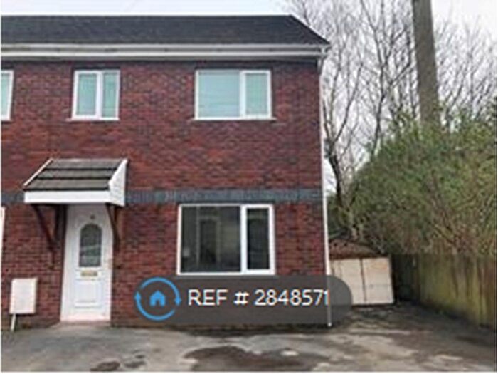 3 Bedroom End Terrace House To Rent In Tawe Place, Swansea, SA6