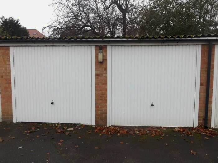 Garage / Parking To Rent In St. Augustines Avenue, South Croydon, CR2