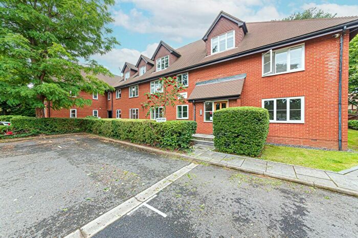 2 Bedroom Apartment To Rent In Lockton House, Rectory Road, Wokingham, RG40