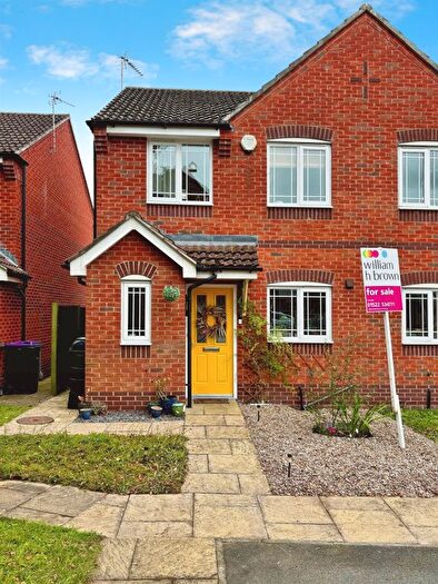 3 Bedroom Semi-Detached House For Sale In Grandfield Way, North Hykeham, Lincoln, LN6