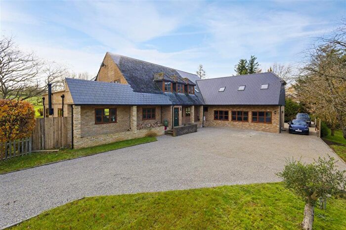 5 Bedroom Detached House For Sale In Uenta House, Church Hill, Hernhill, ME13