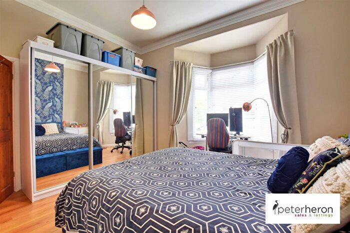 2 Bedroom Cottage For Sale In Mere Knolls Road, Roker, Sunderland, SR6