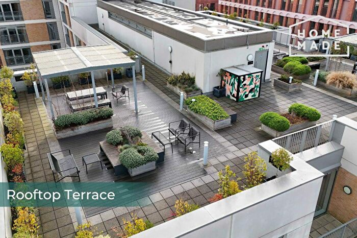 1 Bedroom Flat To Rent In Broadside, M4