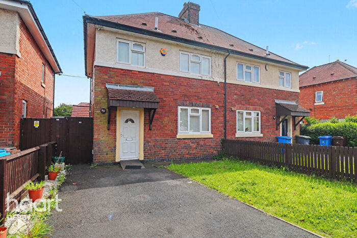 3 Bedroom Semi Detached House For Sale In Burbage Place, Derby, DE24