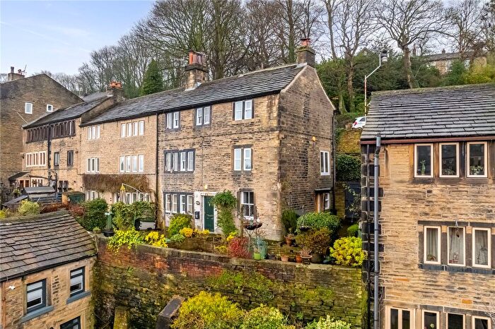 1 Bedroom End Terrace House For Sale In Rattle Row, Holmfirth, HD9