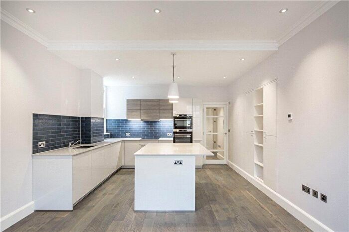 1 Bedroom Flat To Rent In Cochrane Mews, St John's Wood, NW8