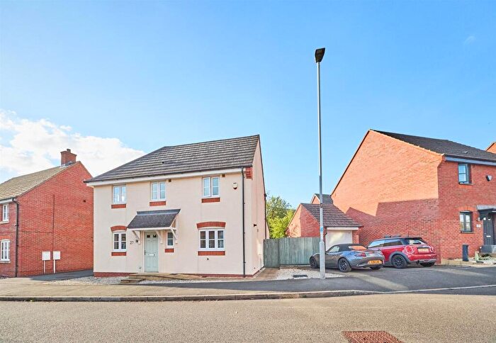 4 Bedroom Detached House For Sale In Masefield Drive, Earl Shilton, LE9