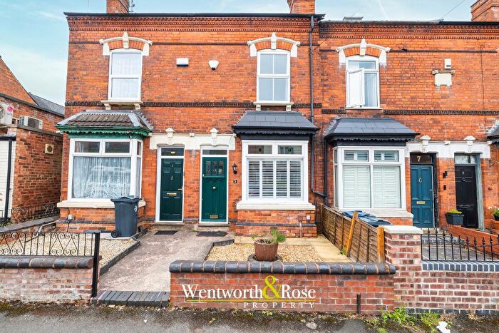2 Bedroom Terraced House For Sale In Midland Road, Cotteridge, Birmingham, B30
