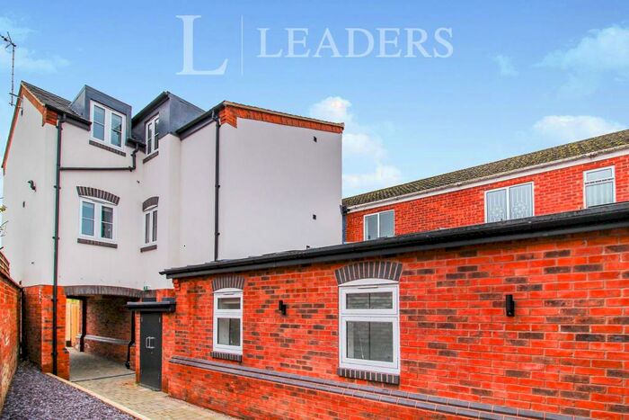 4 Bedroom Apartment To Rent In Carter House, Kenilworth, CV8