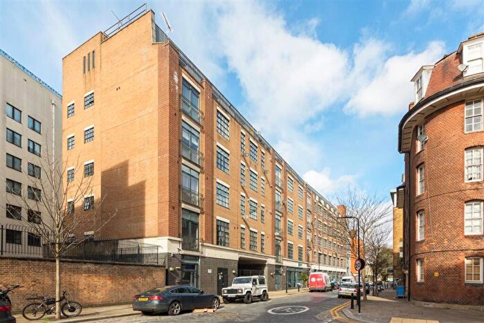 2 Bedroom Flat To Rent In Boundary Street, Shoreditch, E2