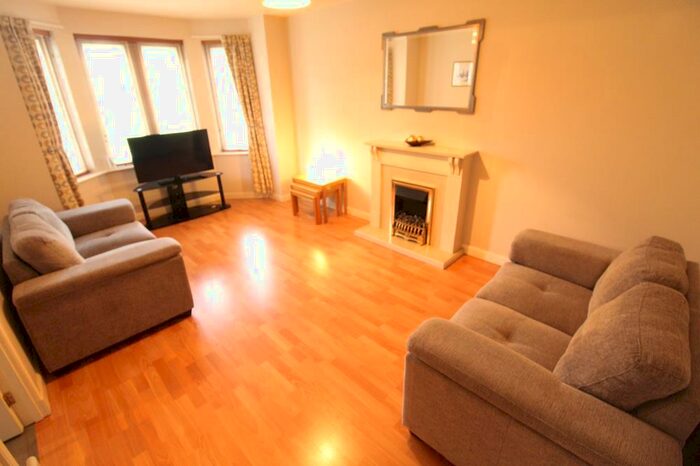 2 Bedroom Terraced House To Rent In Fonthill Avenue, Aberdeen, AB11