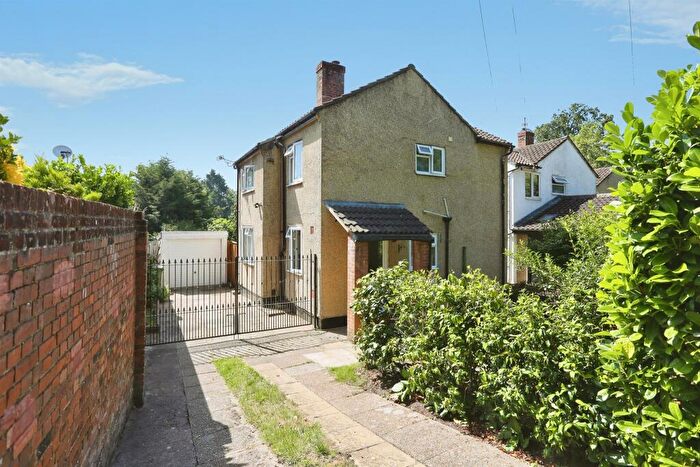 3 Bedroom Detached House For Sale In Freemantle Common Road, Bitterne, Southampton, SO19