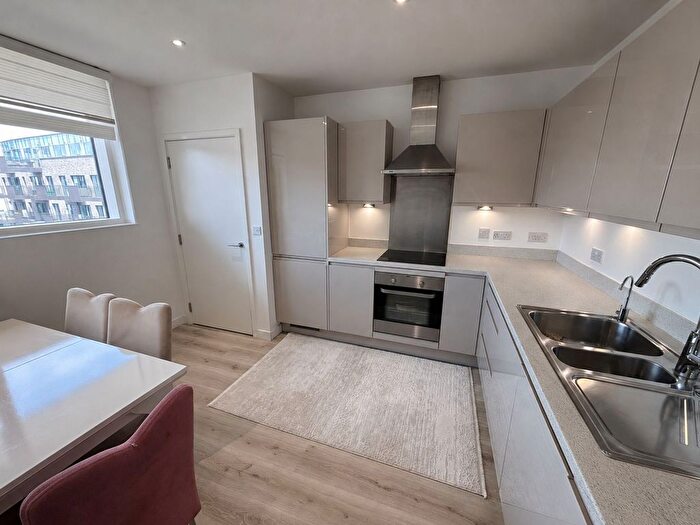 2 Bedroom Flat For Sale In Montford Place, London, E15