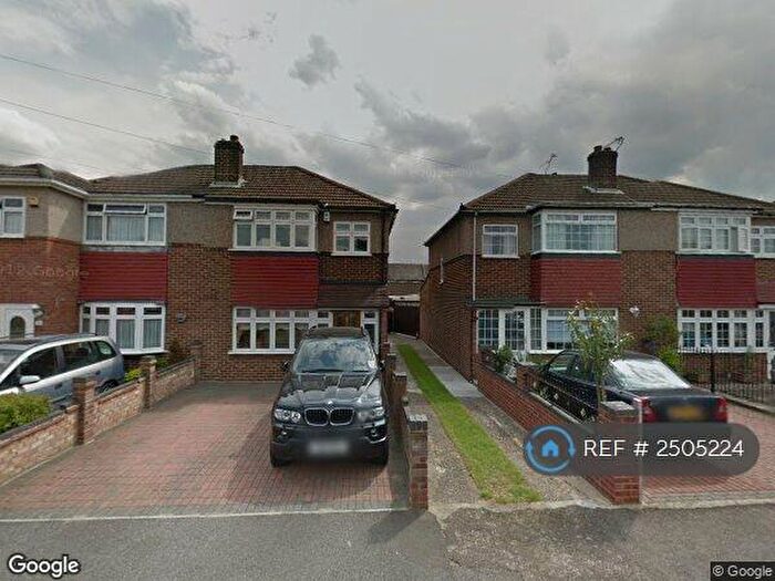 3 Bedroom Semi-Detached House To Rent In Edinburgh Crescent, Waltham Cross, EN8