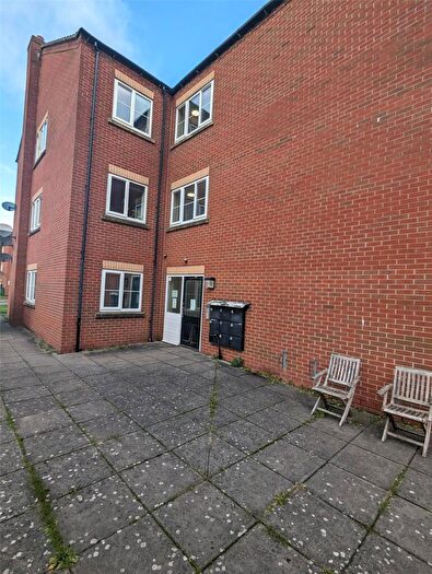 2 Bedroom Flat For Sale In Burton Road, Branston, Burton-on-Trent, Staffordshire, DE14