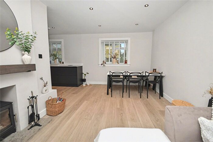 3 Bedroom Terraced House For Sale In Spen Bank, Leeds, West Yorkshire, LS16