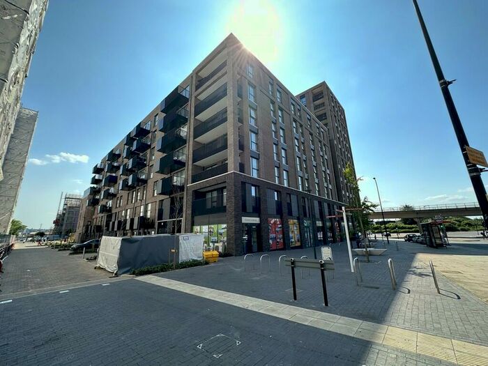 1 Bedroom Apartment To Rent In Silley Weir Promenade, London, E16