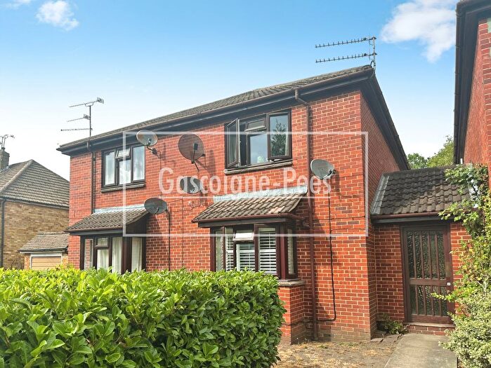 1 Bedroom Maisonette To Rent In South Road, Aldershot, GU12