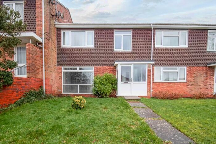 3 Bedroom Terraced House To Rent In Well Close, Crabbs Cross, Redditch, B97