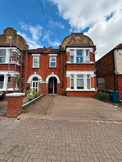 1 Bedroom Apartment For Sale In Hindes Road, Harrow, HA1