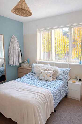 4 Bedroom Detached House To Rent In Allington Avenue, Nottingham, NG7