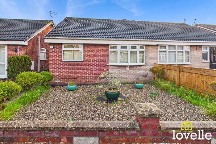 2 Bedroom Bungalow For Sale In Stonesdale, Hull, East Riding Of Yorkshire, HU7