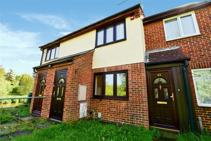 2 Bedroom Terraced House To Rent In The Tail Race, Maidstone, Kent, ME15