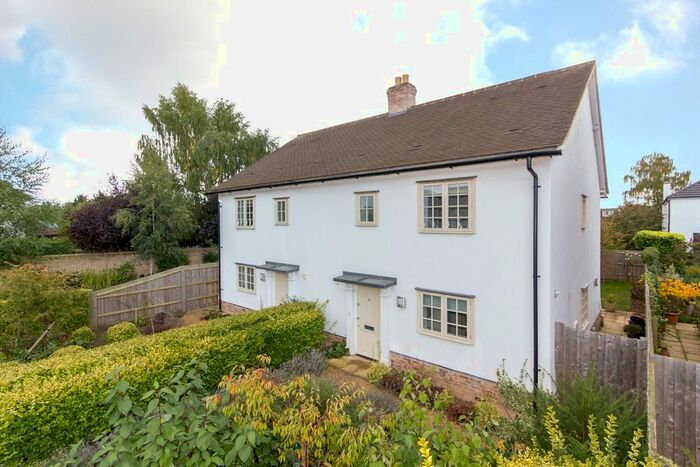 3 Bedroom Semi-Detached House To Rent In May Pasture, Great Shelford, Cambridge CB22