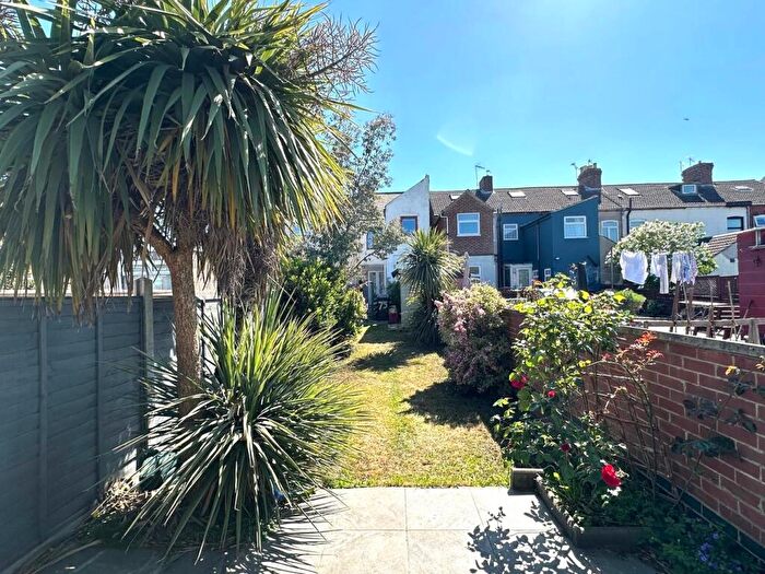 2 Bedroom Terraced House For Sale In Berrisford Street, Coalville, LE67