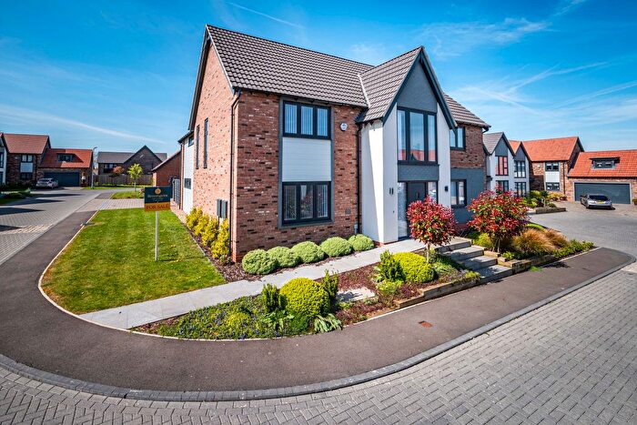4 Bedroom Detached House For Sale In Park View, Long Bennington, Newark, NG23