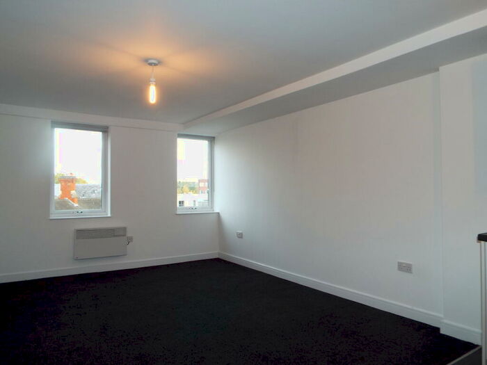 Apartment To Rent In Salter Street, Stafford, ST16