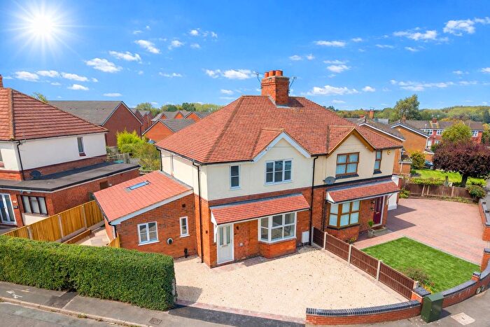 3 Bedroom Semi-detached House For Sale In Park Estate, Shavington, Cheshire, CW2