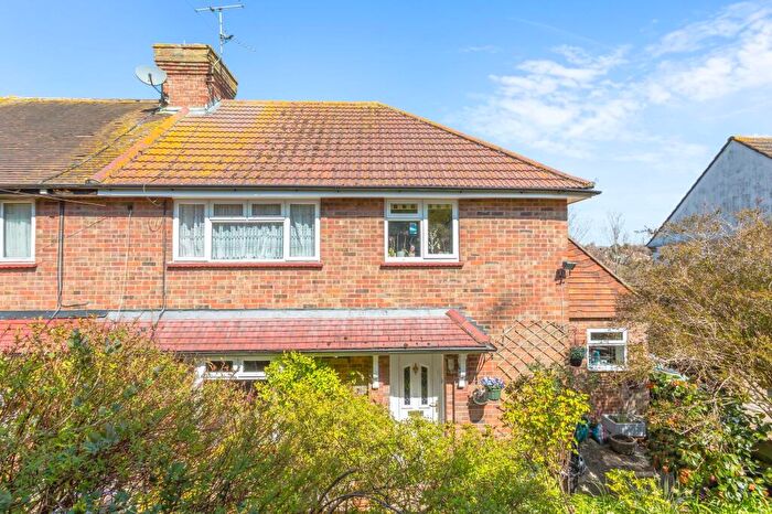 3 Bedroom Semi-Detached House For Sale In Denton Drive, Brighton, BN1