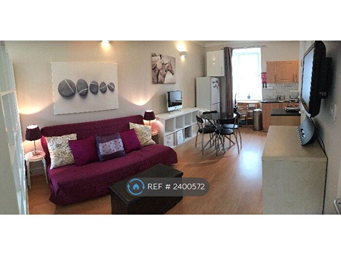 Studio To Rent In Miller Road, Oban, PA34