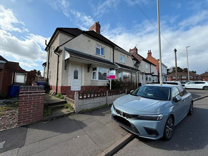 2 Bedroom Semi Detached House To Rent In St. Peters Road, Dudley, DY2